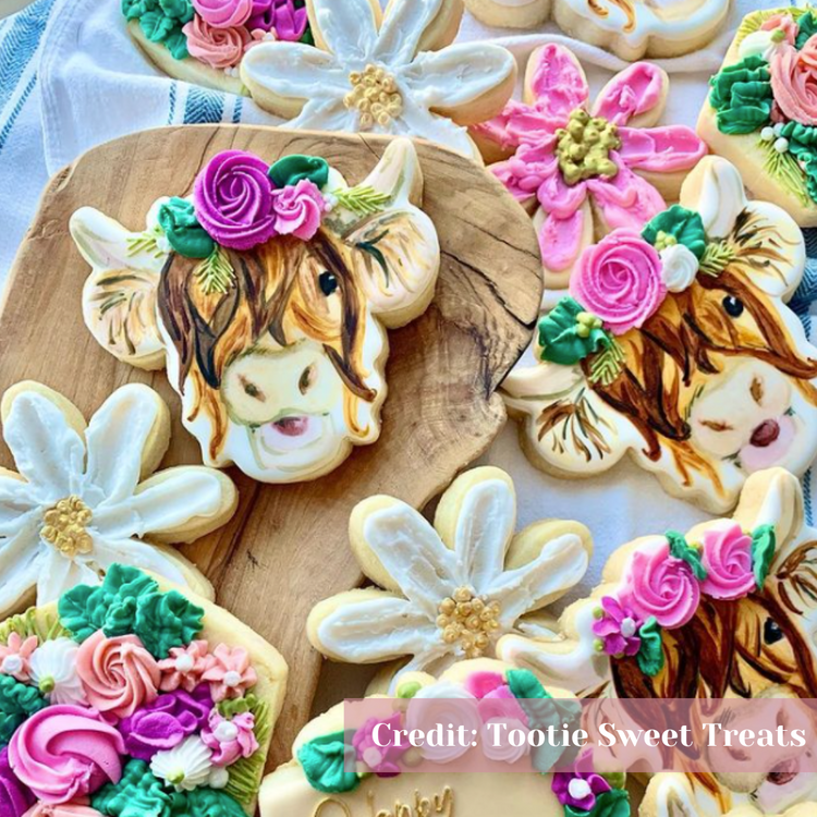 Highland Cow with Florals Cookie Cutter